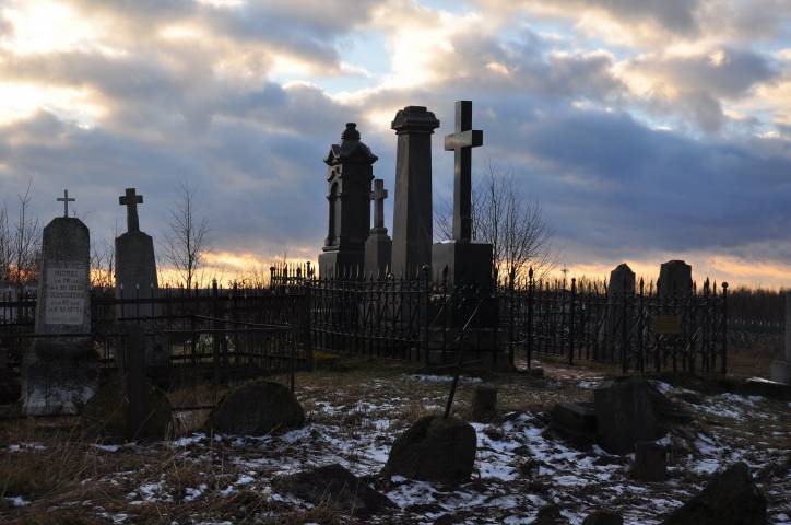 Оборок (Полочаны). Кладбище старое католическое