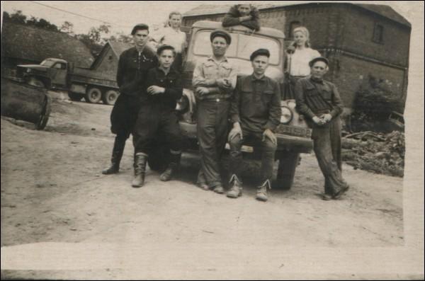 Dunajczyce. Dwór gospodarczy Jeleńskich