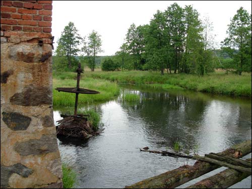 Navapolle. Water-mill 