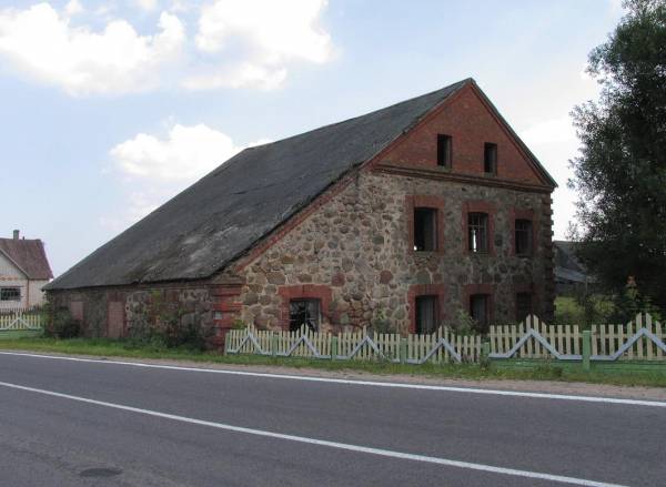 Maćkaŭcy. Mill 