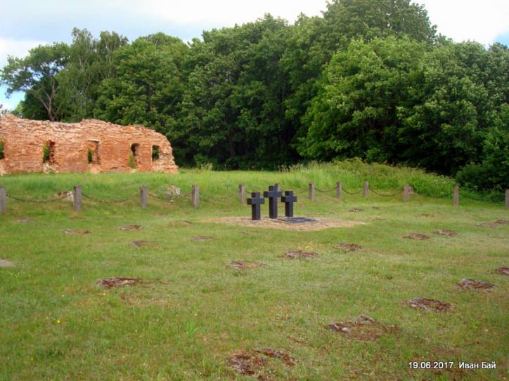 Zaświrz. Cmentarz wojenny z I wojny światowej 