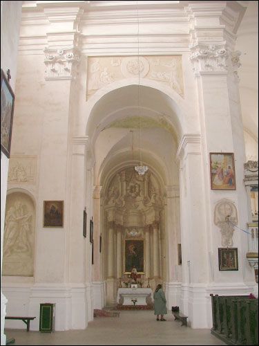  - Catholic church of the Assumption of the Blessed Virgin Mary Interior. 