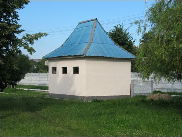  - У мястэчку . Чыгуначная станцыя, прыбіральня