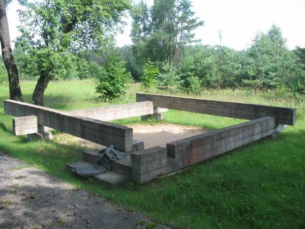 Дальва.  Мемарыяльны комплекс «Дальва»