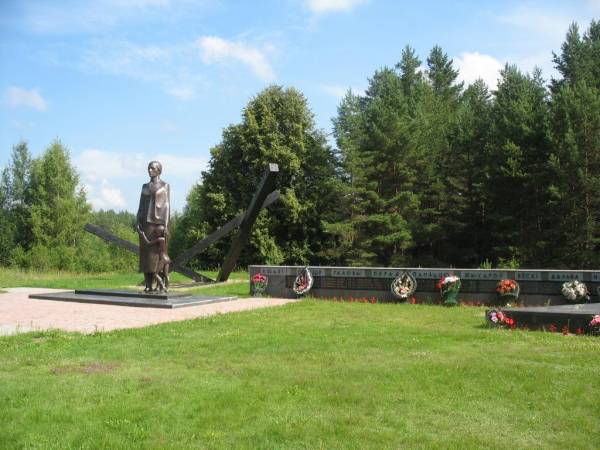 Дальва.  Мемарыяльны комплекс «Дальва»