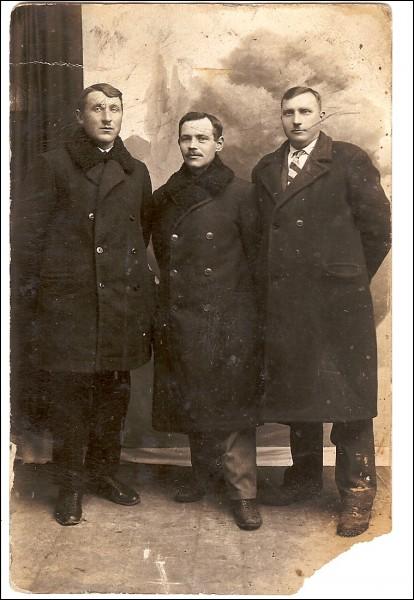 Mieszycze. Wieś na starych fotografiach 