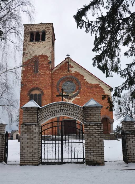 Chotów. Kościół Najśw. Serca Pana Jezusa
