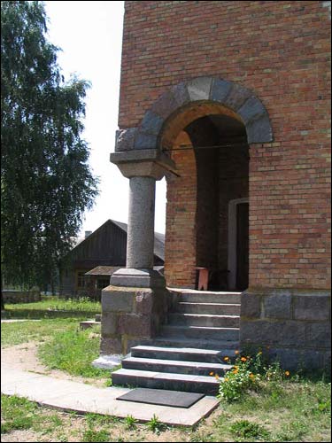 Chotów. Kościół Najśw. Serca Pana Jezusa
