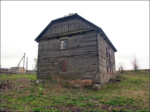  - Water-mill . 