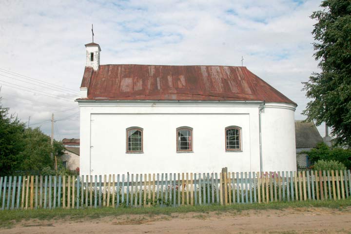  - Chapel of the Sacred Heart of Jesus. Side view