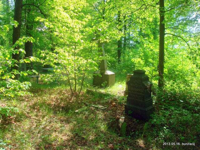 Vałyncy. cemetery Old catholic