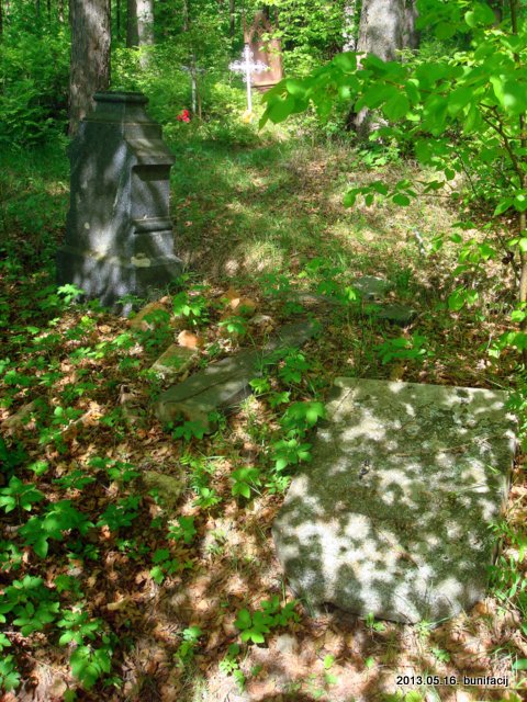 Vałyncy. cemetery Old catholic