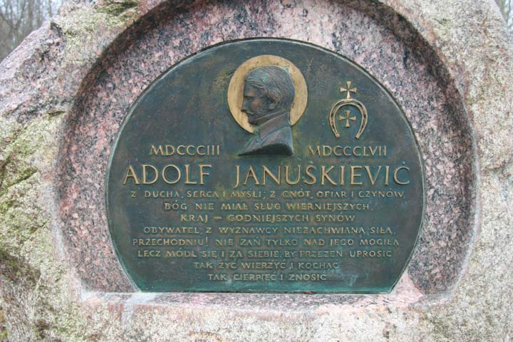 Dziahilna. cemetery of Januszkiewicz family