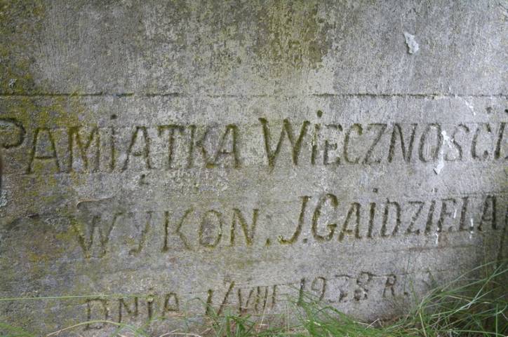 Jaja. Graveyard chapel 