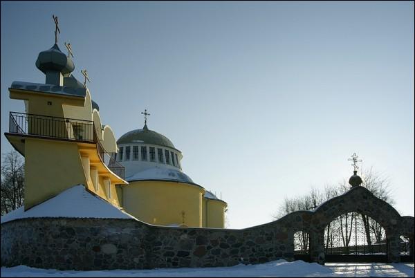 Jałówka. Orthodox church of the Exaltation of the Holy Cross