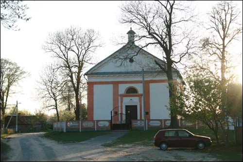 Biezdziež. Catholic church of the Holy Trinity
