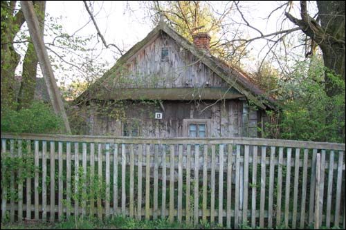  - We wsi . Stara chata, 04 2009