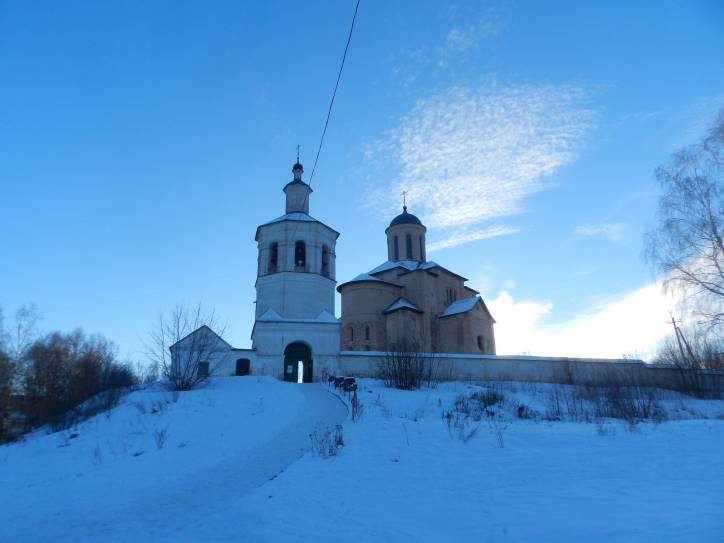 - Церковь Святого Архангела Михаила. 