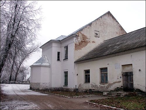 Бакавы фасад. Фрагмент Межава. Сядзібна-паркавы ансамбль Любенскіх