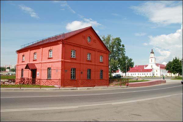 - Młyn wodny . Widok ogólny