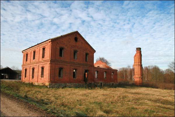 Іванск. Сядзібна-паркавы ансамбль Валадковічаў