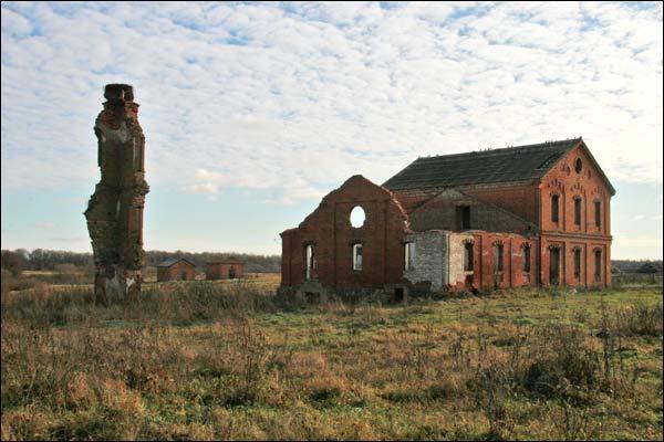Іванск. Сядзібна-паркавы ансамбль Валадковічаў