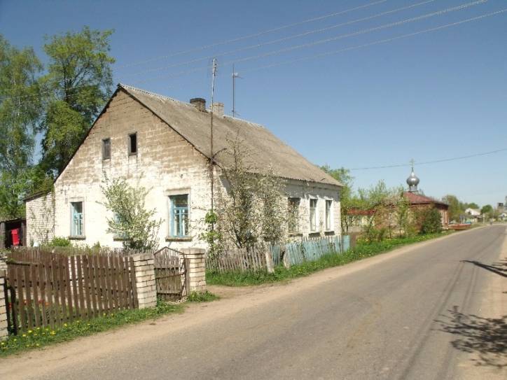Parafjanava. Town streets 