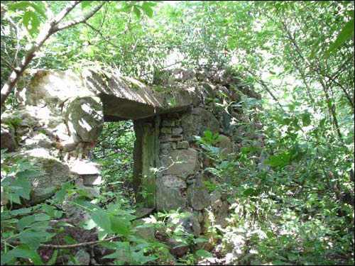  - Zespół dworsko-parkowy Molle. 