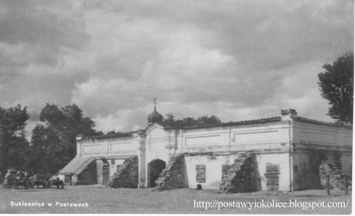 Pastavy.  Market square