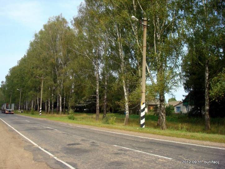 - В деревне . 