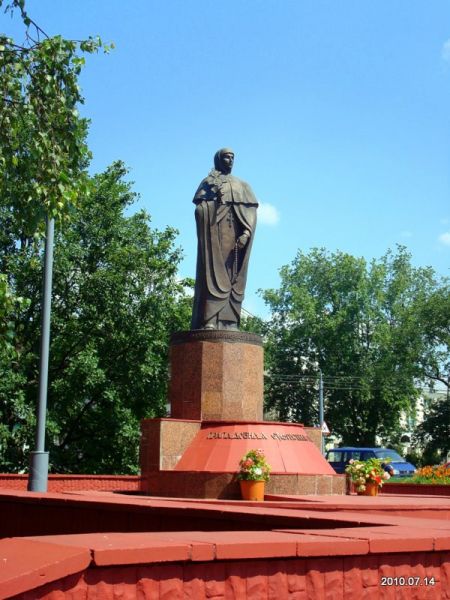  -  Pomniki i tablice. 