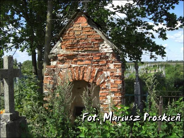 Łużki. Cmentarz chrześcijański