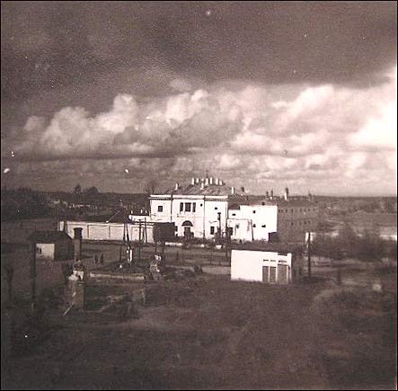  - Горад на фотаздымках часоў 2-ой сусветнай вайны . Віцебск