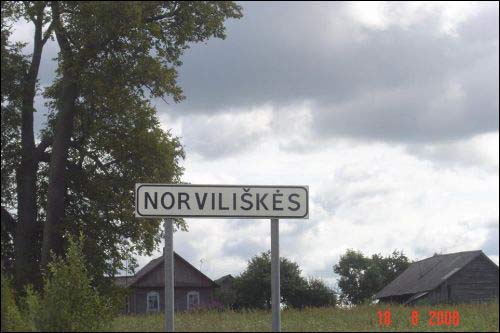 Норвилишки. В деревне 