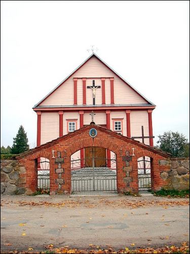  - Kościół Św. Jerzego. Brama kościelna