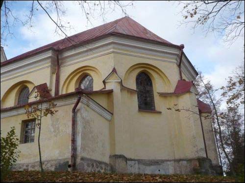 Rykantai. Catholic church of the Holy Trinity
