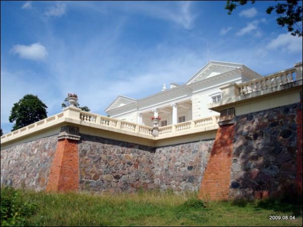 Užutrakis. Estate of Tyszkiewicz