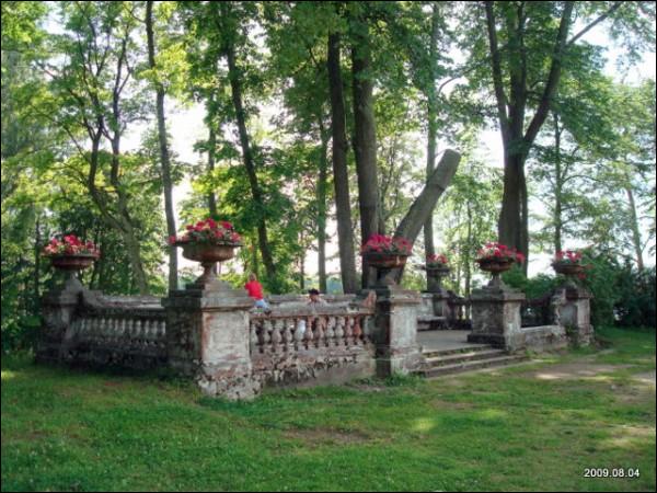 Užutrakis. Estate of Tyszkiewicz