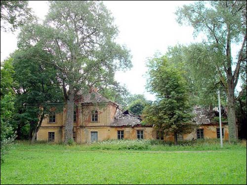  - Estate of Łęski. 