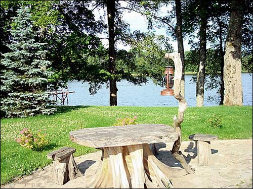  - Краявіды . Месца адпачынку на беразе возера Корве