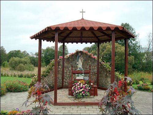 Kena. Catholic church of Vostraja Brama Mother of God