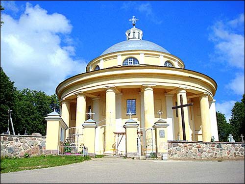 Sudervė. Catholic church of the Holy Trinity
