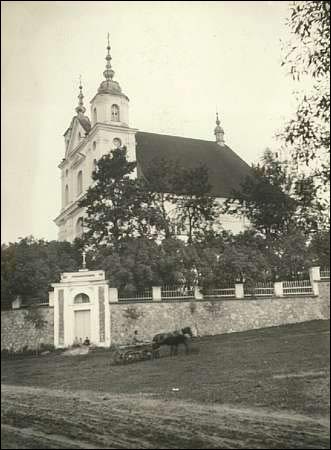 Trinapolis (Vilnius). Catholic church of the Holy Trinity and the Monastery of Trinitarian