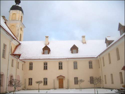 Trinapolis (Vilnius). Catholic church of the Holy Trinity and the Monastery of Trinitarian