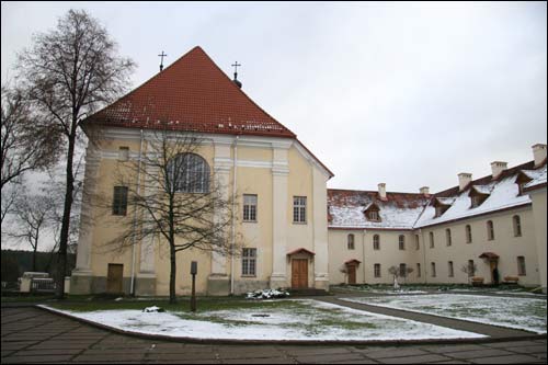 Trinapolis (Vilnius). Catholic church of the Holy Trinity and the Monastery of Trinitarian