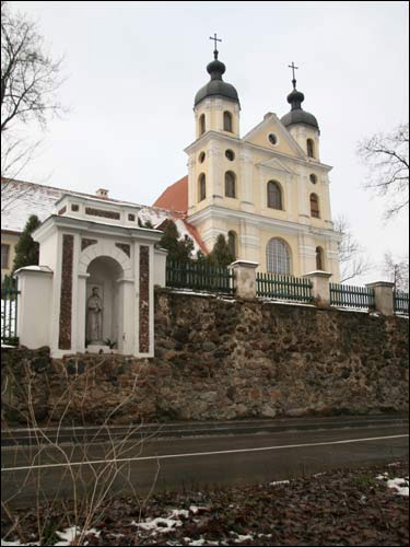 Trinapolis (Vilnius). Catholic church of the Holy Trinity and the Monastery of Trinitarian