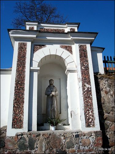 Trinapolis (Vilnius). Catholic church of the Holy Trinity and the Monastery of Trinitarian