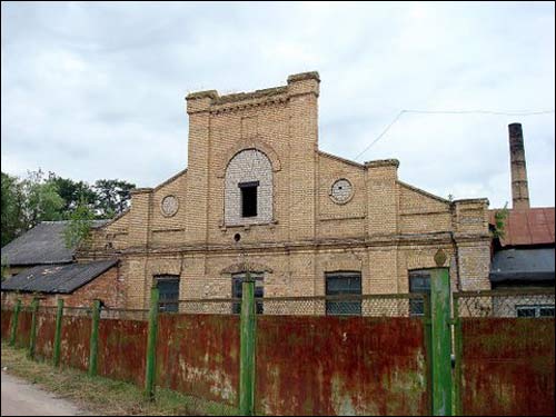 Vaidotai.  Match factory