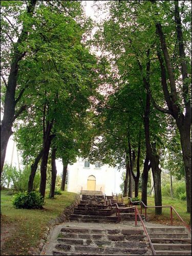 Велюцяны. Касцёл 