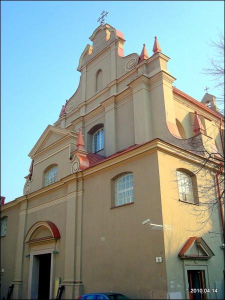  - Kościół Św. Ignacego i klasztor jezuitów. 
